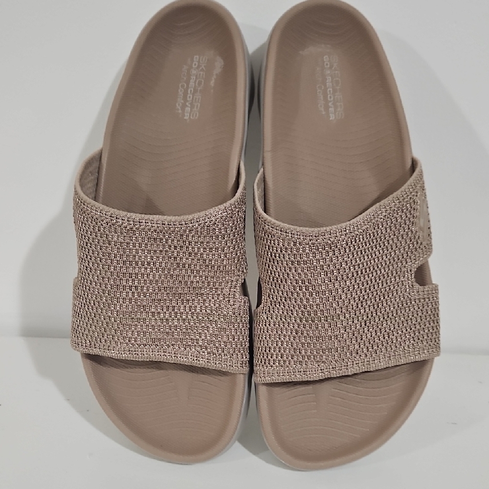 NWOT Skechers Massage Fit Revive - Roxie. Women's - Picture 2 of 10